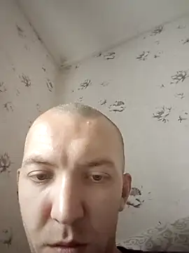 MityaXLoves online show from December 4, 2025, 5:17 am