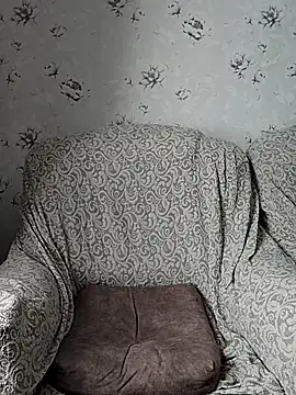 MityaXLoves online show from February 9, 2026, 6:28 am