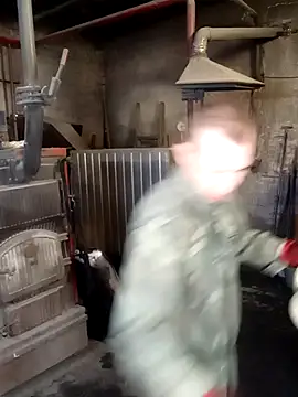 MityaXLoves online show from April 21, 2026, 6:52 am