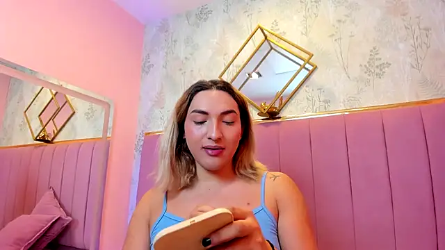 TomLondon  online show from December 21, 2025, 11:50 am