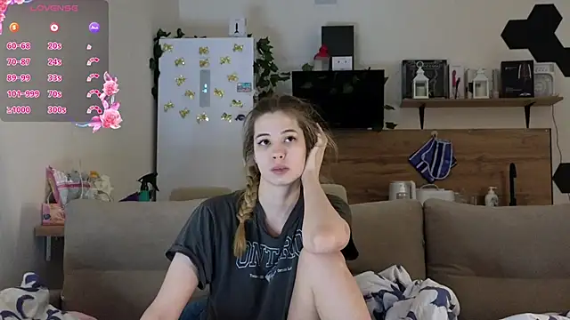 Girl alone home online show from March 11, 2025, 3:48 am