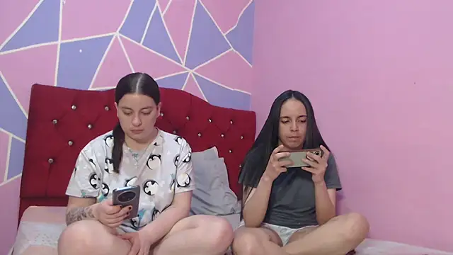 Lola barbara online show from April 21, 2026, 3:50 pm