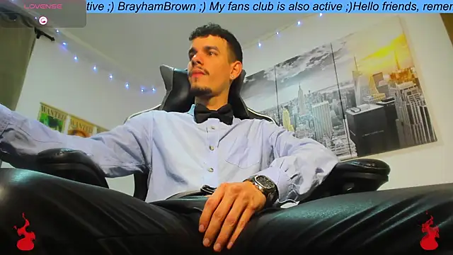 Snapshot of BRAYHAMBROWN chatting on October 9, 2025, 10:41 pm BRAYHAMBROWN online show from October 9, 2025, 10:41 pm