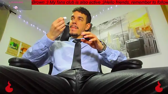 Snapshot of BRAYHAMBROWN chatting on October 21, 2025, 1:17 am BRAYHAMBROWN online show from October 21, 2025, 1:17 am