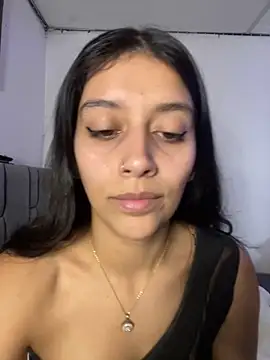 BrittanyDiaz online show from September 16, 2025, 7:04 pm