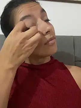 Snapshot of BrittanyDiaz chatting on July 2, 2026, 9:32 pm BrittanyDiaz online show from July 2, 2026, 9:32 pm