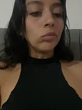 Snapshot of BrittanyDiaz chatting on July 18, 2026, 10:57 pm BrittanyDiaz online show from July 18, 2026, 10:57 pm