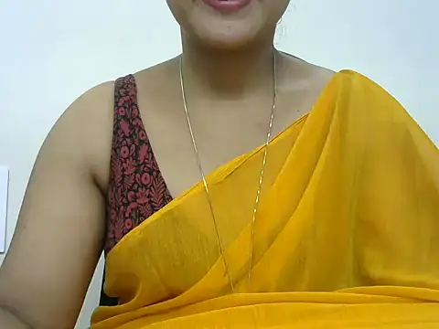 Snapshot of rashmika_reddy chatting on June 30, 2026, 3:29 am rashmika reddy online show from June 30, 2026, 3:29 am