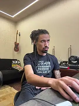 hotcamboy420 online show from October 27, 2025, 5:17 pm