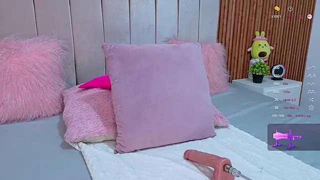 cristal subin69 online show from December 2, 2025, 12:32 pm