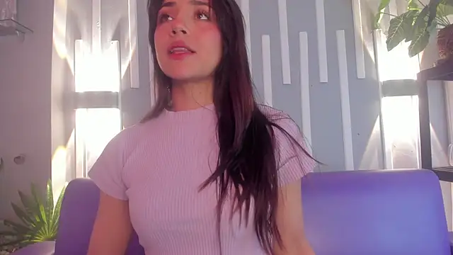 Snapshot of Sophy_SmileSweet chatting on January 3, 2025, 2:51 pm Sophy SmileSweet online show from January 3, 2025, 2:51 pm