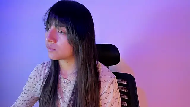 Snapshot of Sophy_SmileSweet chatting on January 29, 2025, 11:41 am Sophy SmileSweet online show from January 29, 2025, 11:41 am