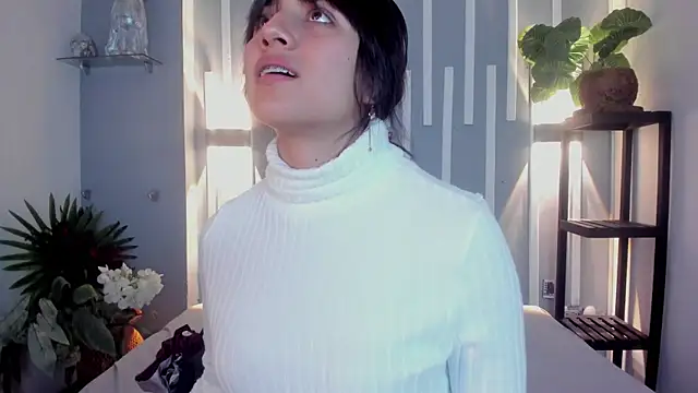 Snapshot of Sophy_SmileSweet chatting on February 11, 2025, 11:54 am Sophy SmileSweet online show from February 11, 2025, 11:54 am