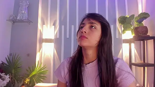 Snapshot of Sophy_SmileSweet chatting on March 4, 2025, 11:40 am Sophy SmileSweet online show from March 4, 2025, 11:40 am