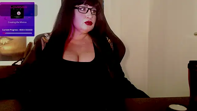 NannaGlossa online show from March 27, 2026, 3:45 pm