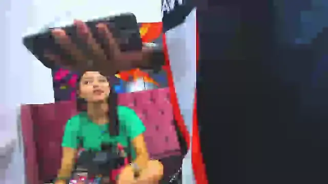 Ashley James online show from March 2, 2025, 4:32 pm