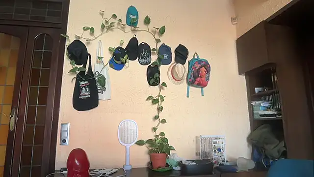 Snapshot of sw333tVicky chatting on July 29, 2026, 3:43 pm sw333tVicky online show from July 29, 2026, 3:43 pm