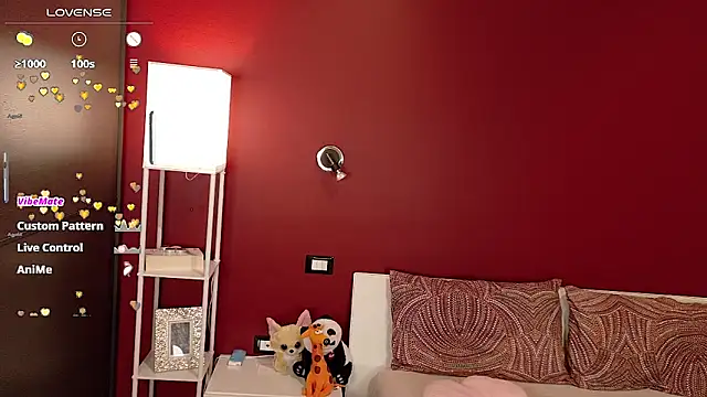 sexy blondegirl online show from April 15, 2026, 2:13 pm