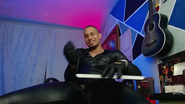 MagnusFrost online show from April 11, 2026, 7:45 am