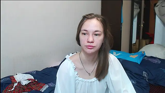 leila bambi  online show from February 22, 2025, 11:13 pm