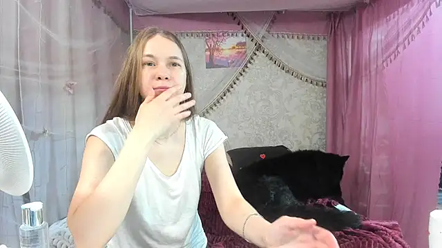 Snapshot of leila_bambi_ chatting on April 30, 2026, 7:09 pm leila bambi online show from April 30, 2026, 7:09 pm