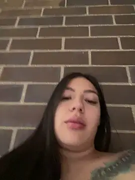 Latina vanessa online show from March 19, 2026, 9:30 pm