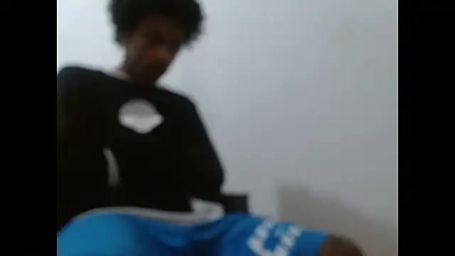 Snapshot of Larry-n-clouds chatting on February 6, 2026, 2:20 pm Larry-n-clouds online show from February 6, 2026, 2:20 pm