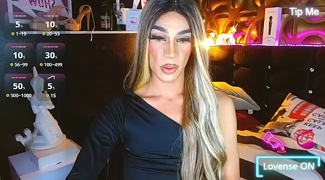 camila hootie online show from February 10, 2025, 7:47 am