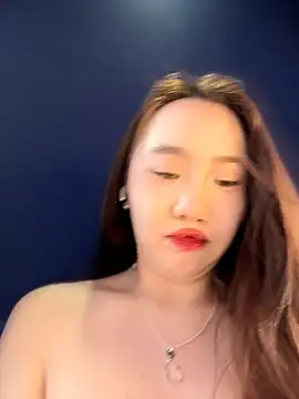 Snapshot of Asianpie_ chatting on May 5, 2026, 12:29 am Asianpie online show from May 5, 2026, 12:29 am