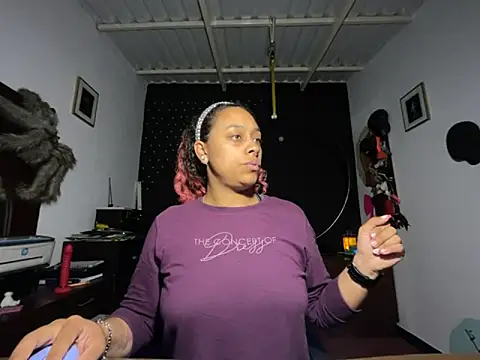 Cata Blue   online show from October 1, 2025, 1:28 pm