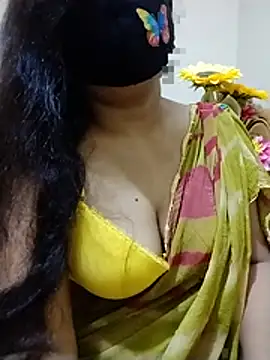 Snapshot of Ameera19 chatting on June 10, 2026, 9:14 pm Ameera19 online show from June 10, 2026, 9:14 pm