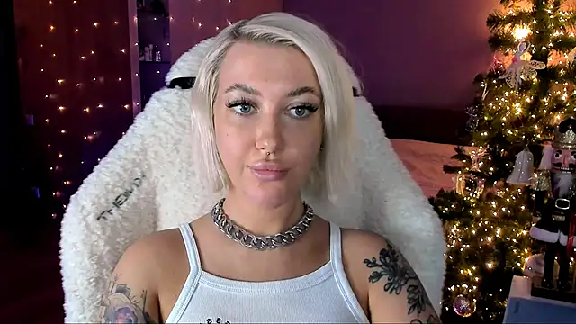 tykioty Miley online show from January 8, 2025, 4:54 pm