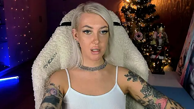 tykioty Miley online show from January 10, 2026, 1:02 pm