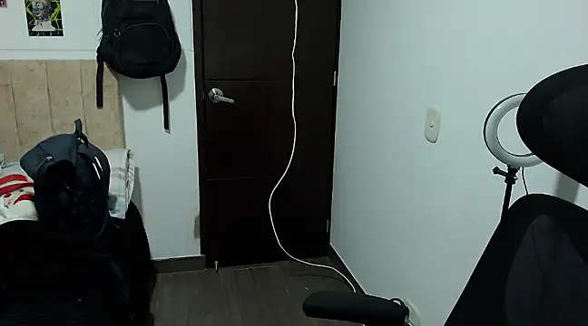 JOHANLEON1 online show from January 19, 2025, 3:39 am