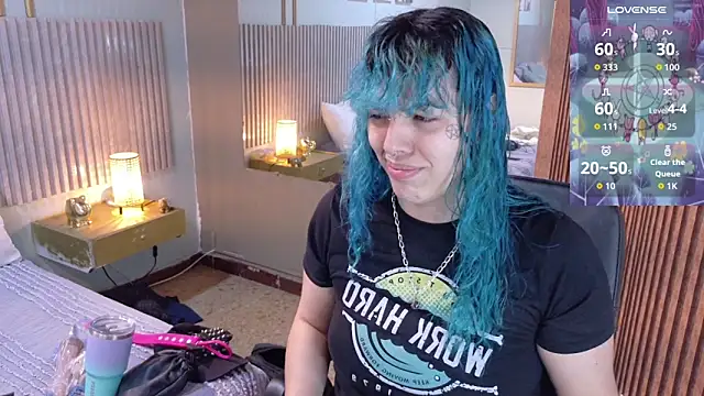 Eli666uwu online show from February 18, 2026, 12:45 pm