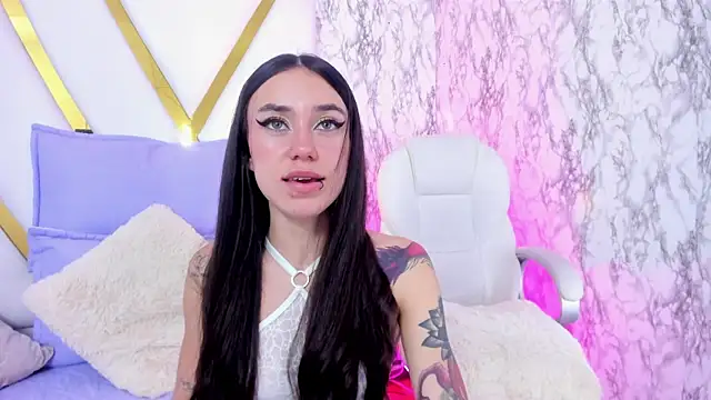 Athziry  online show from December 22, 2024, 11:54 am