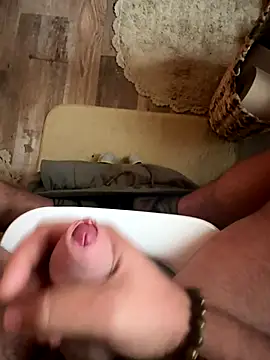 Snapshot of AreiasTuga chatting on November 14, 2025, 8:02 am AreiasTuga online show from November 14, 2025, 8:02 am