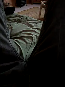 Snapshot of AreiasTuga chatting on November 23, 2025, 5:02 pm AreiasTuga online show from November 23, 2025, 5:02 pm