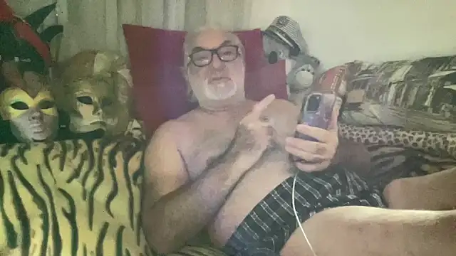 EroticVenetian online show from September 29, 2025, 5:23 am