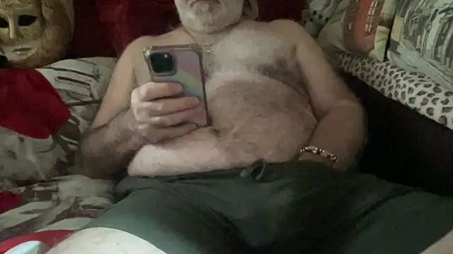 Snapshot of EroticVenetian chatting on May 8, 2026, 8:41 am EroticVenetian online show from May 8, 2026, 8:41 am