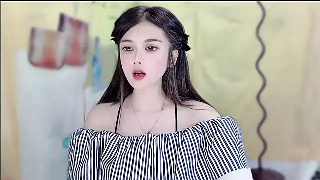 VIWVI online show from April 12, 2026, 5:45 am