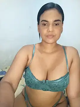 AntonellaShot online show from September 16, 2025, 6:36 am