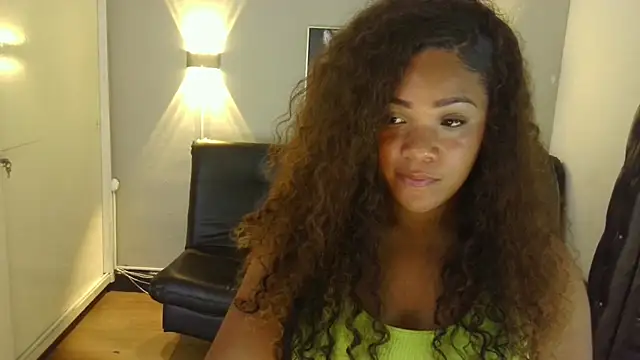 ashley Tompson1 online show from January 15, 2025, 5:05 pm