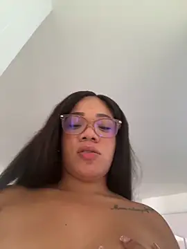 ashley Tompson1 online show from April 25, 2026, 1:41 pm