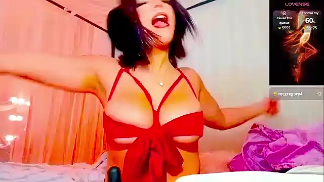 Aubreyessex online show from December 23, 2024, 11:39 pm