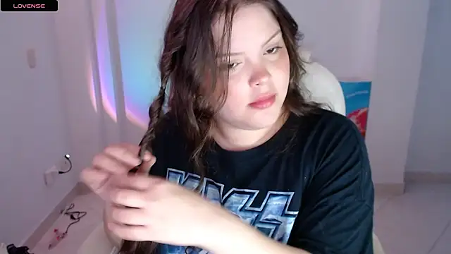 Gabiwaifu online show from December 15, 2024, 9:31 pm