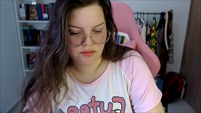 Gabiwaifu online show from September 26, 2025, 6:23 pm