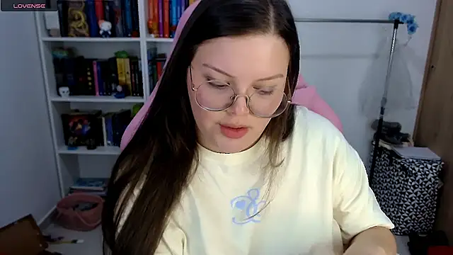 Gabiwaifu online show from October 23, 2025, 11:46 pm