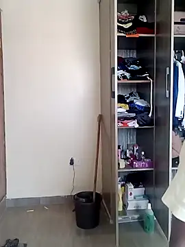 kelsie421 online show from February 2, 2025, 6:04 am