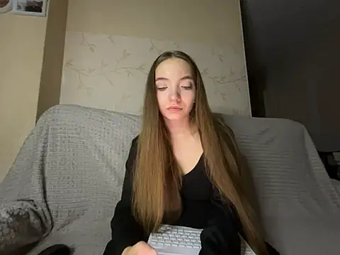 BarbaraFantasy online show from January 25, 2025, 9:35 pm